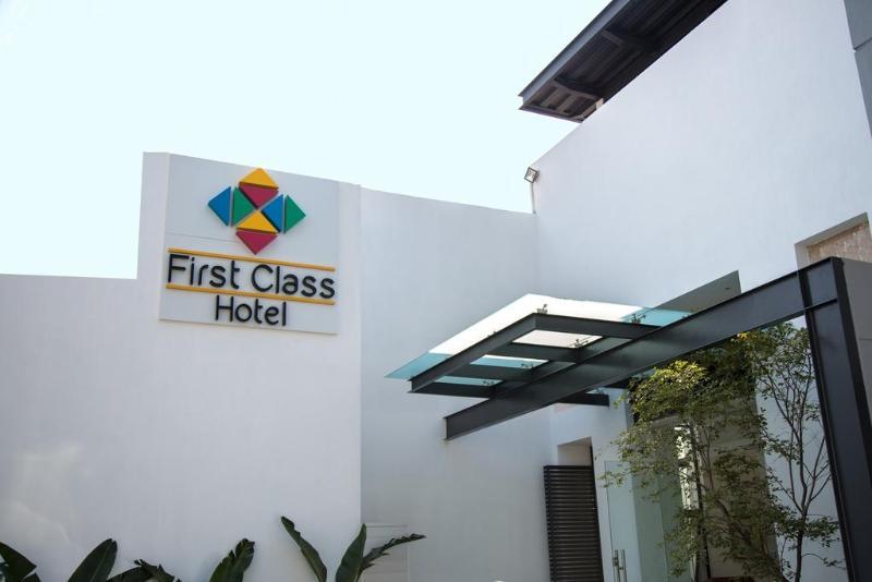 Fch Hotel Expo Exclusive For Adults Guadalajara Exterior foto
